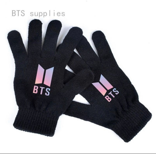 5×5 JustGoSketching Kit – 40 Pages + Sketching Companion Board + 12 Handcrafted Half Pan Watercolours